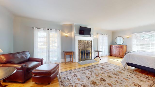 2315 Saranac Avenue, Lake Placid, NY 12946