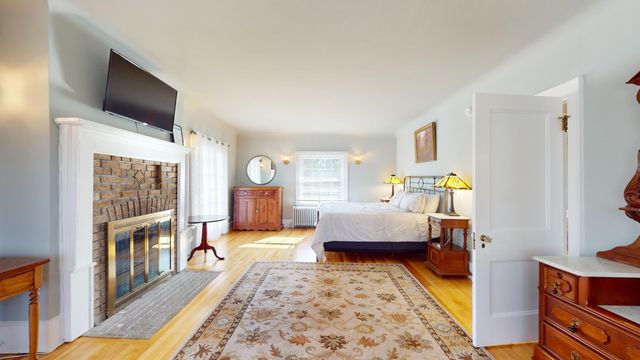 2315 Saranac Avenue, Lake Placid, NY 12946