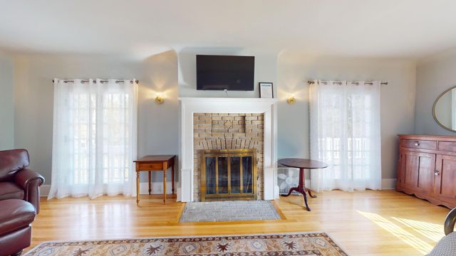 2315 Saranac Avenue, Lake Placid, NY 12946