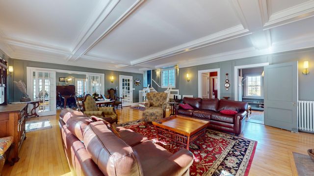 2315 Saranac Avenue, Lake Placid, NY 12946