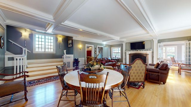 2315 Saranac Avenue, Lake Placid, NY 12946