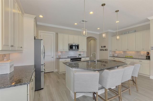 24268 GALLBERRY DRIVE, Venice, FL 34293