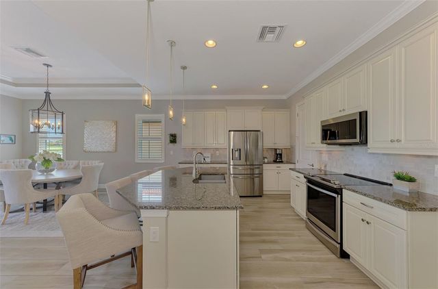 24268 GALLBERRY DRIVE, Venice, FL 34293