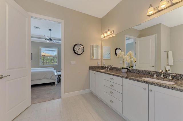 24268 GALLBERRY DRIVE, Venice, FL 34293