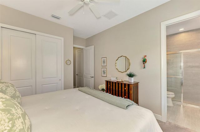 24268 GALLBERRY DRIVE, Venice, FL 34293