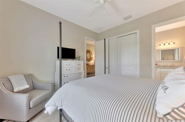 24268 GALLBERRY DRIVE, Venice, FL 34293