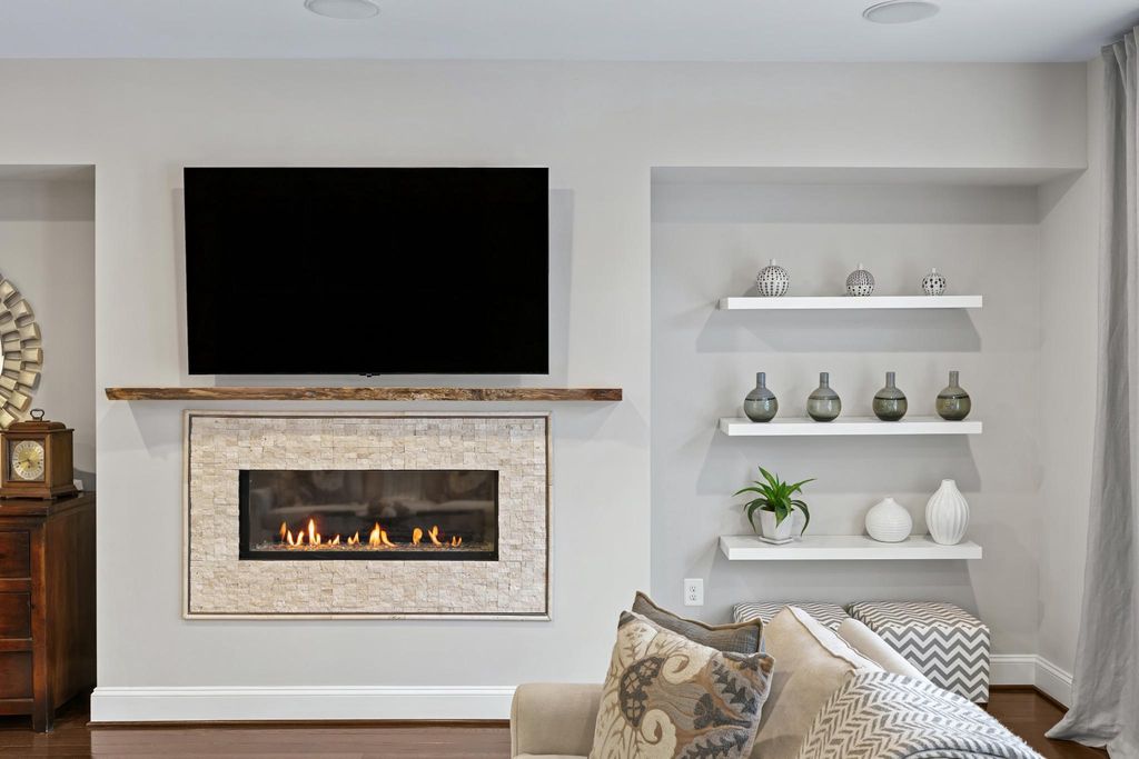 Image 12 of property listing at 1117 CANTERWOOD PL, Arnold, MD 21012