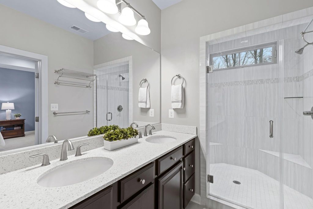 Image 19 of property listing at 1117 CANTERWOOD PL, Arnold, MD 21012