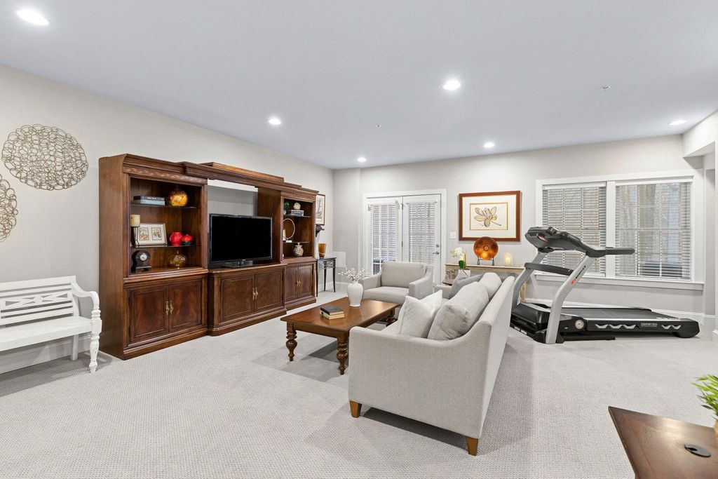 Image 27 of property listing at 1117 CANTERWOOD PL, Arnold, MD 21012