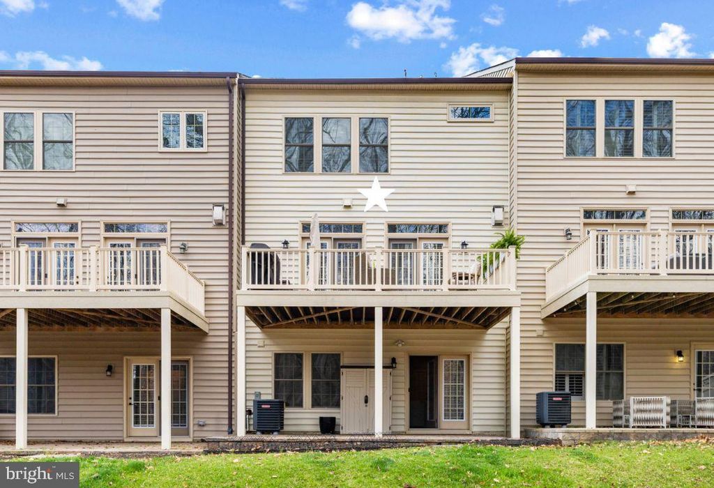 Image 29 of property listing at 1117 CANTERWOOD PL, Arnold, MD 21012