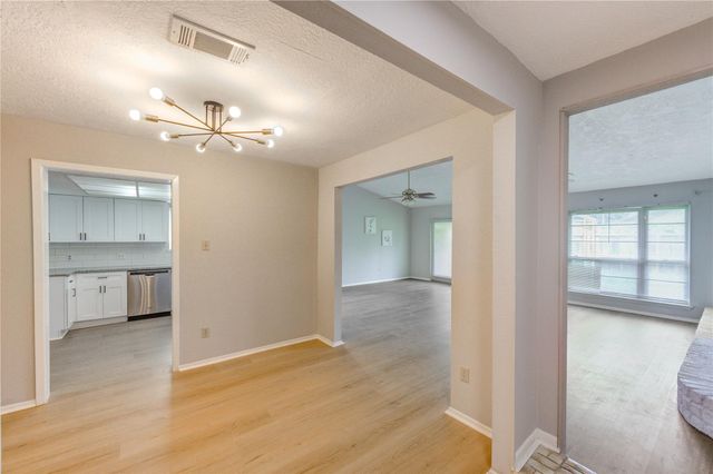 10523 Towne Square Road, Sugar Land, TX 77498