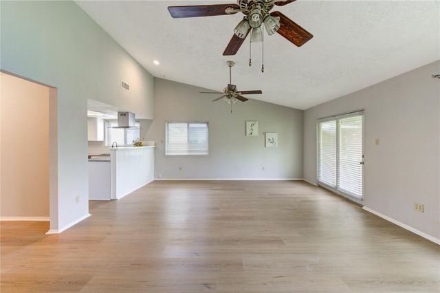 10523 Towne Square Road, Sugar Land, TX 77498