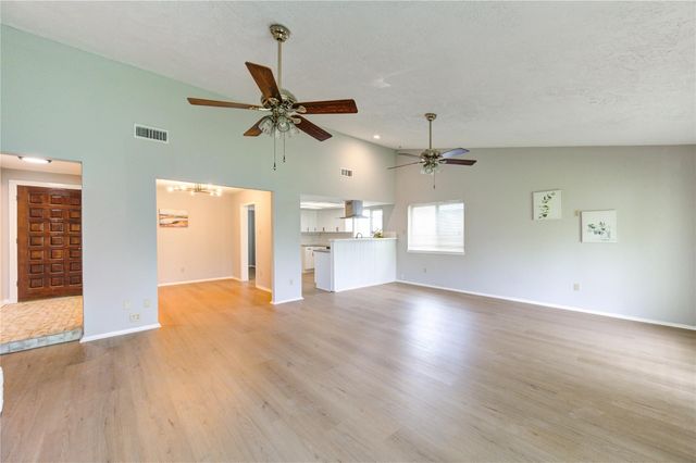 10523 Towne Square Road, Sugar Land, TX 77498