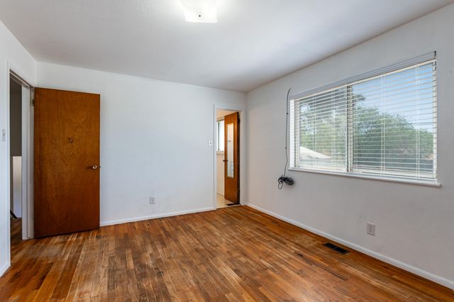 2908 Jane Court NE, Albuquerque, NM 87112
