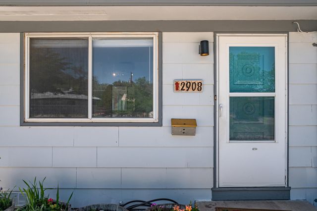 2908 Jane Court NE, Albuquerque, NM 87112