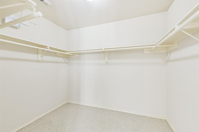 738 Redwing Place Drive, Houston, TX 77009