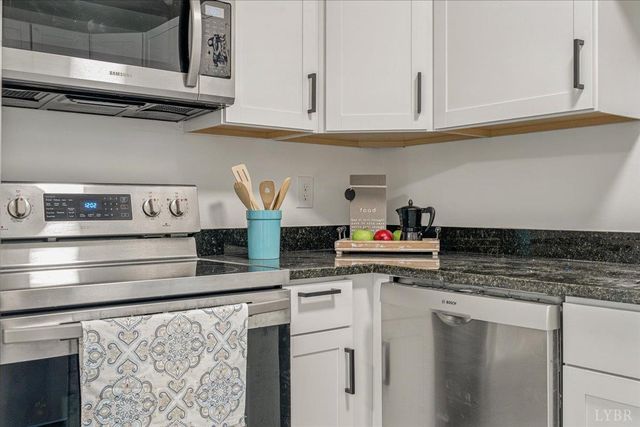 111 Kettering Lane, Lynchburg, VA 24501