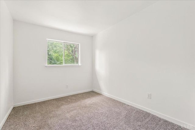 111 Kettering Lane, Lynchburg, VA 24501