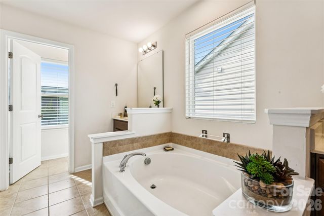 9002 Willowfield Drive, Charlotte, NC 28269