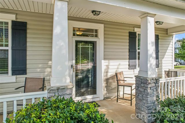 9002 Willowfield Drive, Charlotte, NC 28269