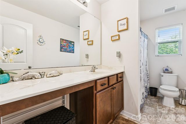9002 Willowfield Drive, Charlotte, NC 28269