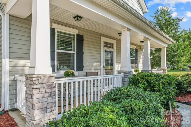 9002 Willowfield Drive, Charlotte, NC 28269