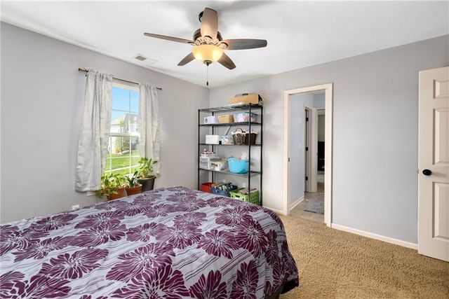 1313 Stone Lane, Lansing, KS 66043