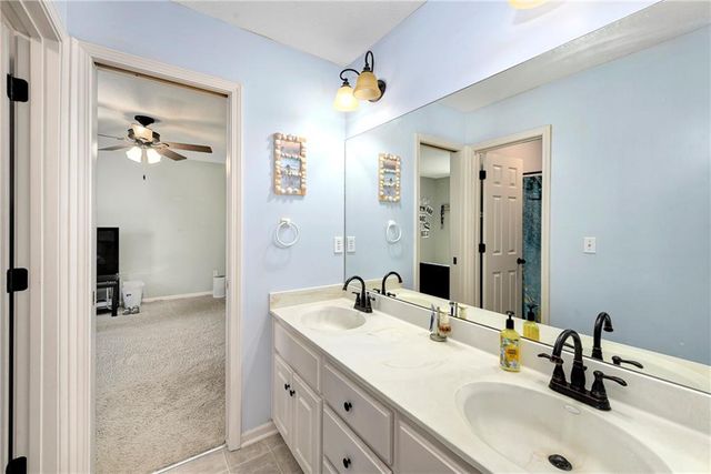 1313 Stone Lane, Lansing, KS 66043