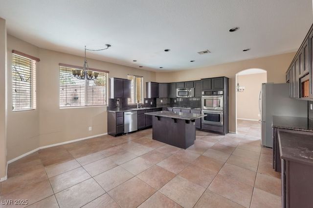 11449 Rock Cove Way, Las Vegas, NV 89141