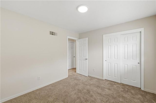 13121 E 45th Street S, Independence, MO 64055
