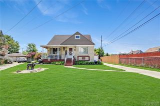 4 Amurra Court, Cheektowaga, NY 14225