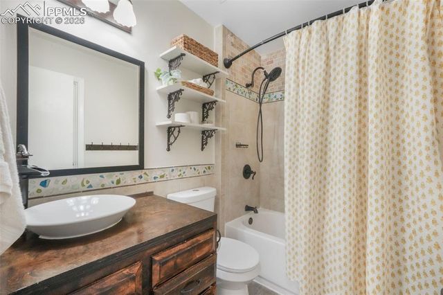 4651 Newton Drive, Colorado Springs, CO 80916