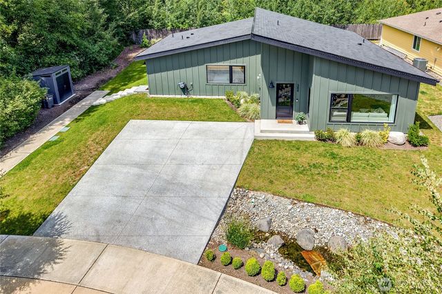 384 Ruth Lane, Bremerton, WA 98310