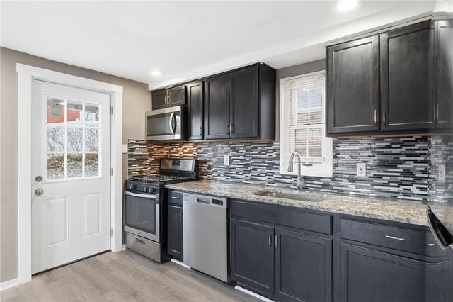 101 Elias Dr, Penn Hills, PA 15235