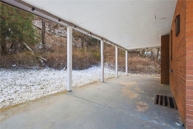 101 Elias Dr, Penn Hills, PA 15235