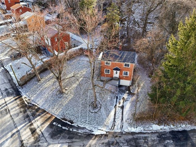 101 Elias Dr, Penn Hills, PA 15235