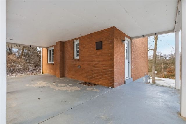 101 Elias Dr, Penn Hills, PA 15235