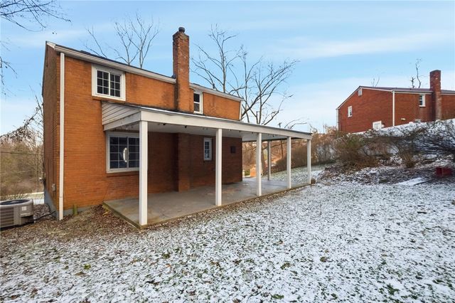 101 Elias Dr, Penn Hills, PA 15235