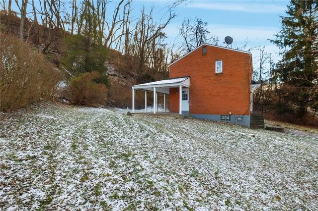 101 Elias Dr, Penn Hills, PA 15235