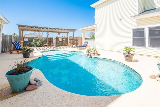 13978 Fortuna Bay Dr C, Corpus Christi, TX 78418