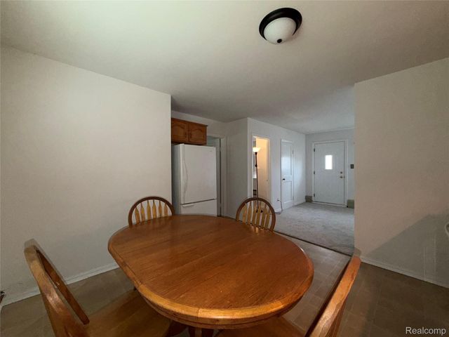 26004 Waldorf Street, Roseville, MI 48066