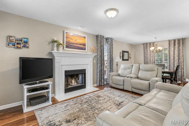 2626 Rockford Avenue, Rock Hill, MO 63144