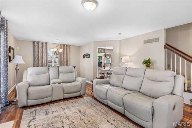 2626 Rockford Avenue, Rock Hill, MO 63144