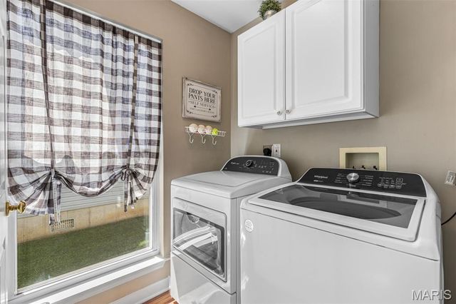 2626 Rockford Avenue, Rock Hill, MO 63144