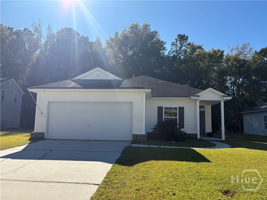 37 Ross Way, Richmond Hill, GA 31324