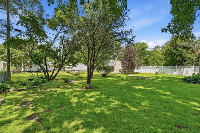 2145 County Road E E, White Bear Lake, MN 55110