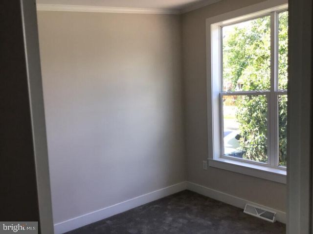 4222 DARBY DR, Morrisville, PA 19067