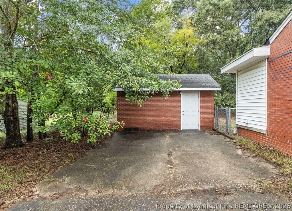 1413 Stansfield Drive, Fayetteville, NC 28303 — photo 21