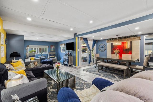 630 Cameo Drive, Palm Springs, CA 92264