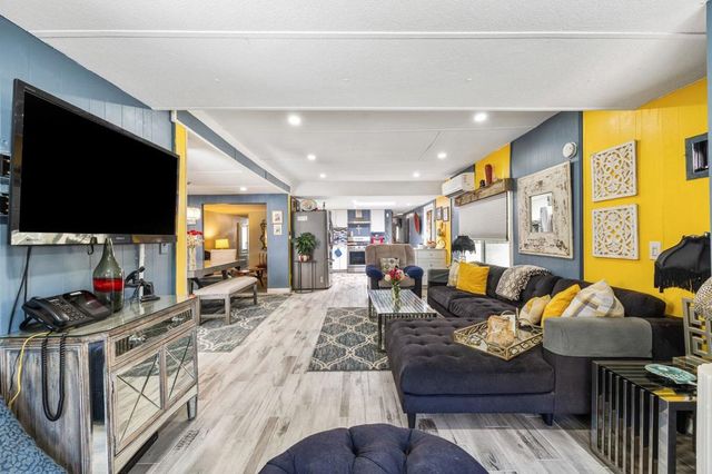 630 Cameo Drive, Palm Springs, CA 92264